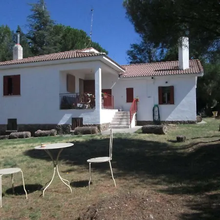 Casa Hermosa En Ortigosa 펜션